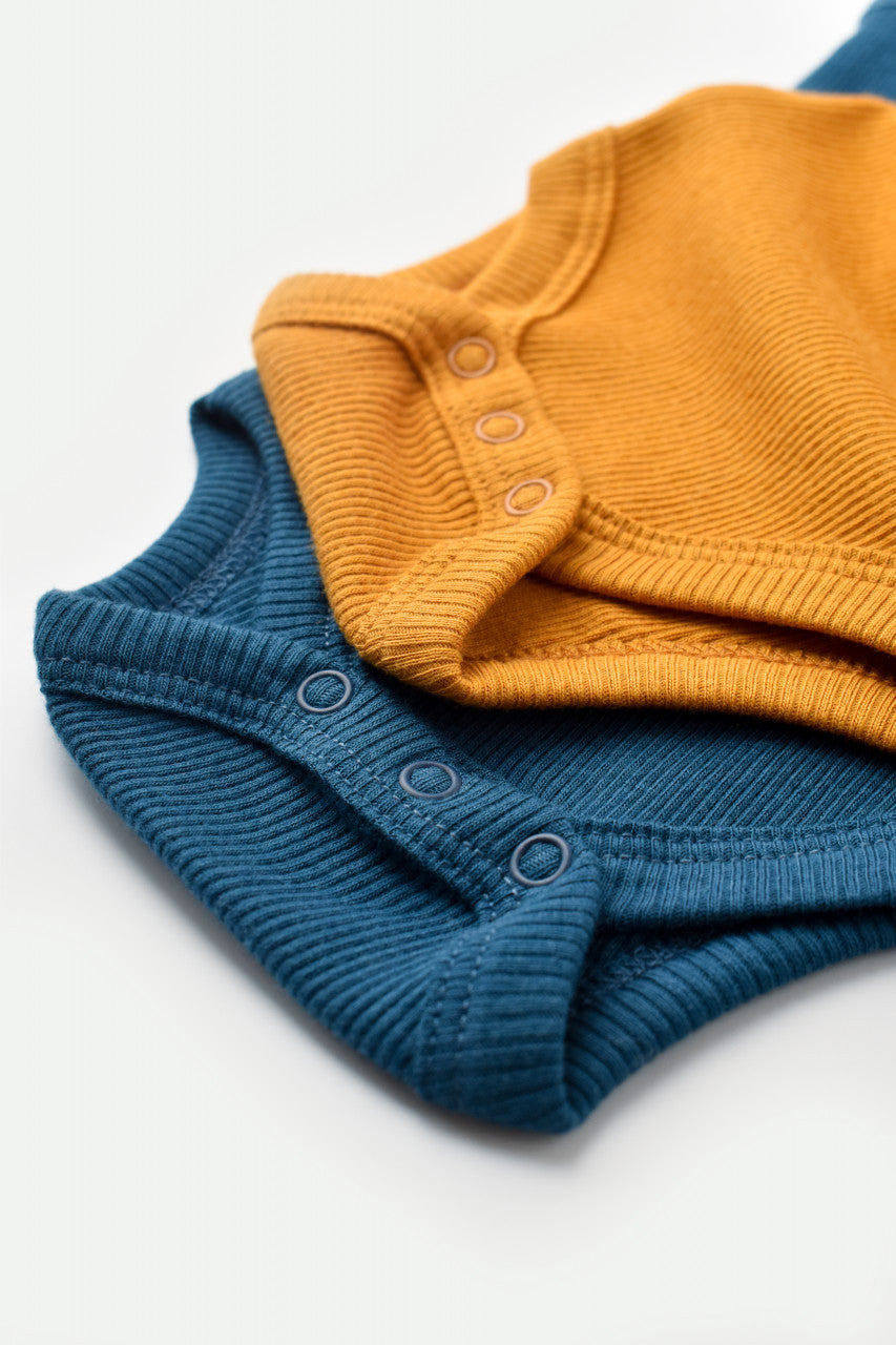 Set 2 body-uri fara maneci bebe unisex Girafa, BabyCosy, 100% bumbac organic