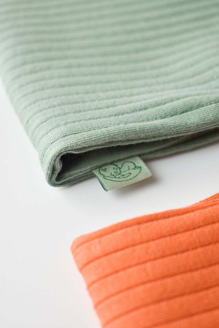 Set 2 body-uri fara maneci bebe unisex Girafa, BabyCosy, 100% bumbac organic