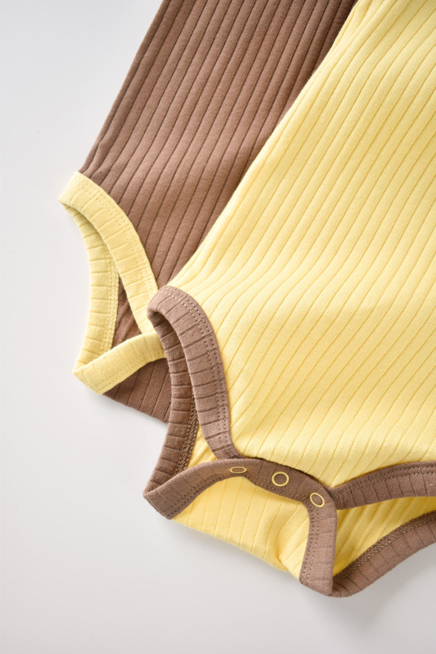 Set 2 body-uri fara maneci bebe unisex Girafa, BabyCosy, 100% bumbac organic