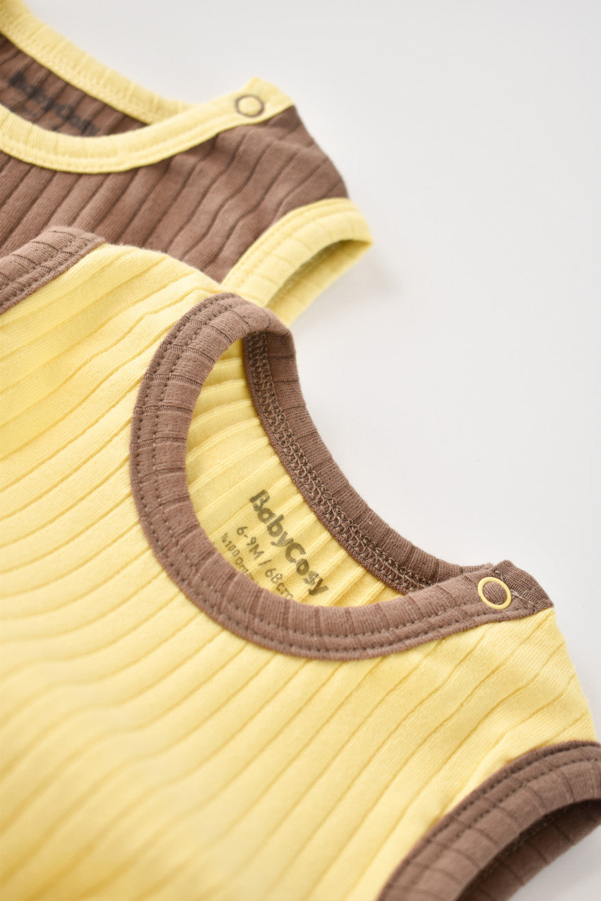 Set 2 body-uri fara maneci bebe unisex Girafa, BabyCosy, 100% bumbac organic