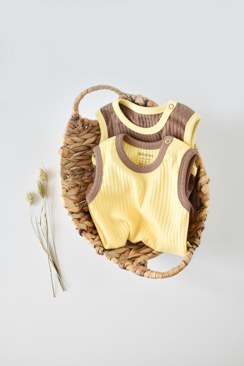 Set 2 body-uri fara maneci bebe unisex Girafa, BabyCosy, 100% bumbac organic