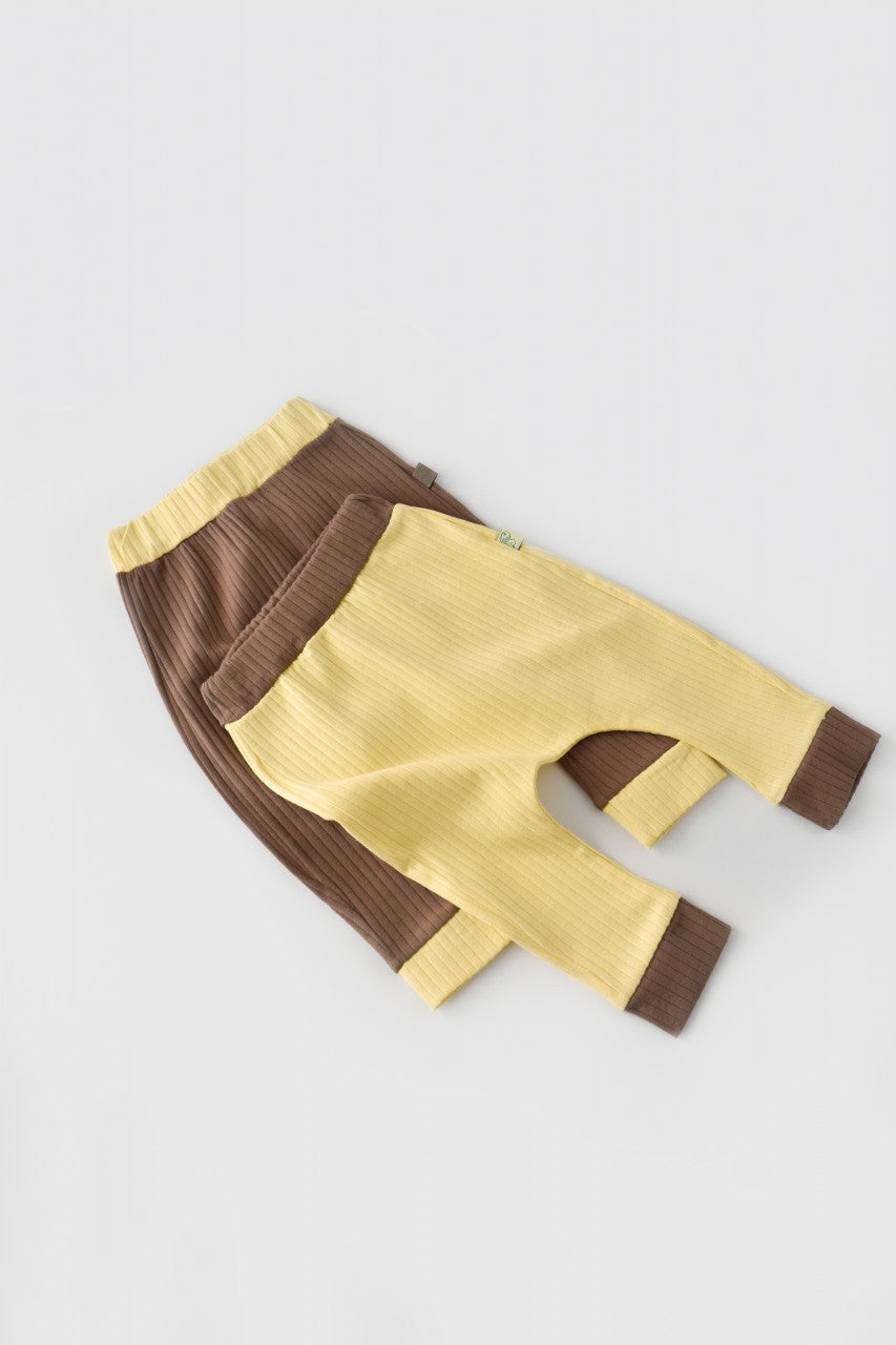Set 2 pantaloni Ribana Bebe Unisex din bumbac organic si 5%elastan - Ecru/Bordo, BabyCosy