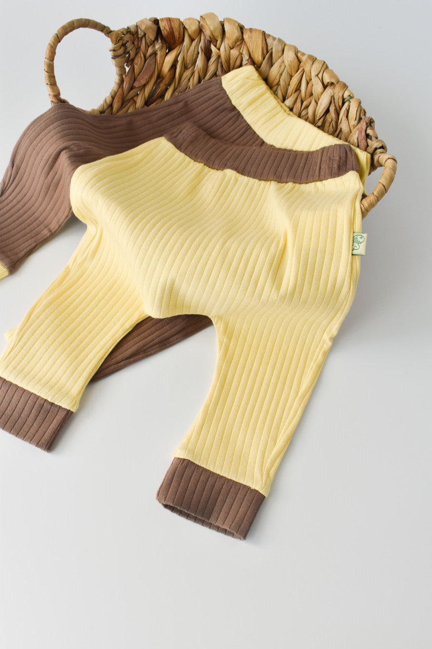 Set 2 pantaloni Ribana Bebe Unisex din bumbac organic si 5%elastan - Ecru/Bordo, BabyCosy