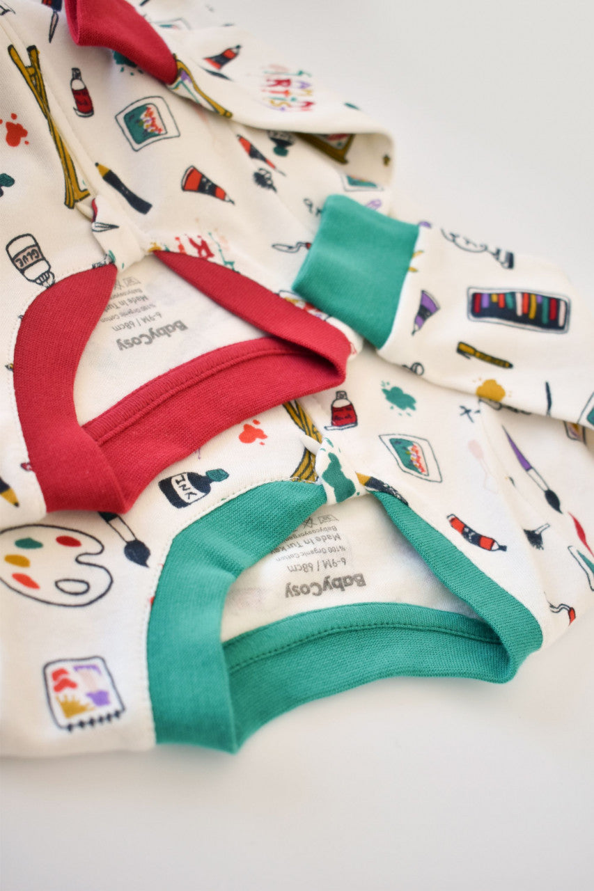 Set 2 salopetele cu maneca lunga si pantaloni lungi cu botosei - 100%bumbac organic -  cu buline, BabyCosy