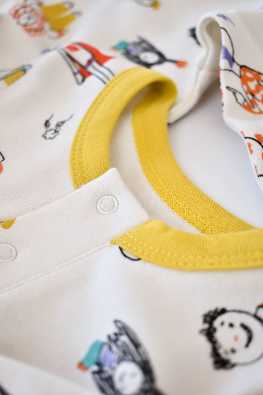 Set 2 salopetele cu maneca lunga si pantaloni lungi cu botosei - 100%bumbac organic -  cu buline, BabyCosy