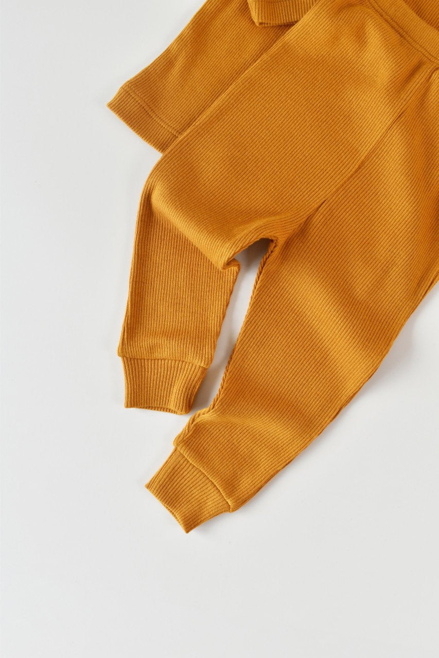Set 3 piese: bluzita cu maneca lunga, pantaloni lungi si caciulita din bumbac organic si modal - , BabyCosy