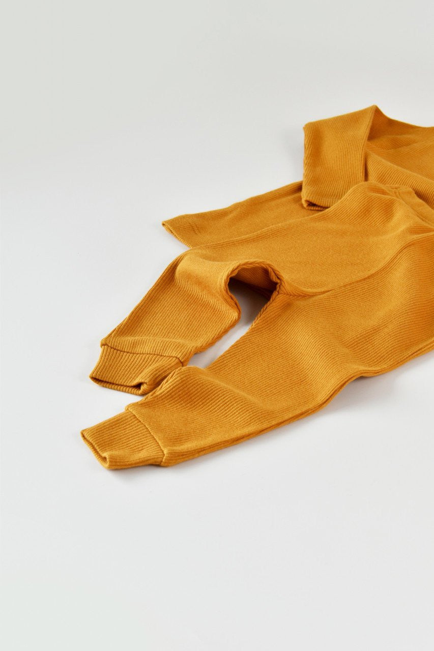 Set 3 piese: bluzita cu maneca lunga, pantaloni lungi si caciulita din bumbac organic si modal - , BabyCosy