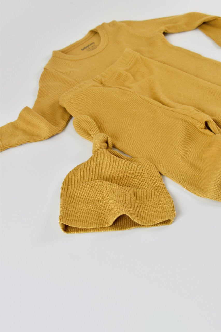 Set 3 piese: bluzita cu maneca lunga, pantaloni lungi si caciulita din bumbac organic si modal - , BabyCosy