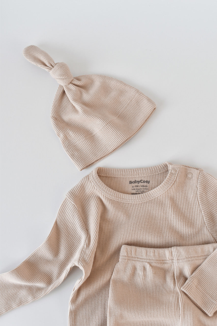 Set 3 piese: bluzita cu maneca lunga, pantaloni lungi si caciulita din bumbac organic si modal - , BabyCosy