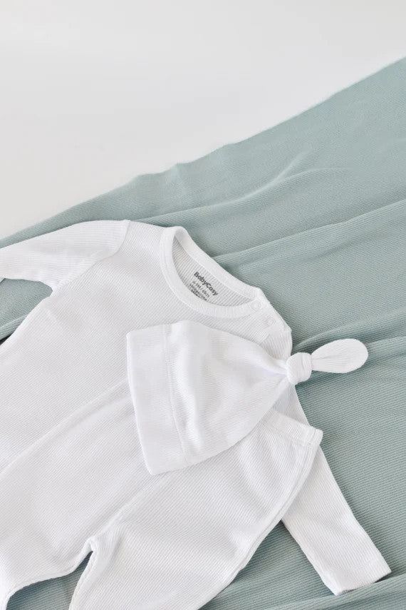 Set 3 piese: bluzita cu maneca lunga, pantaloni lungi si caciulita din bumbac organic si modal - , BabyCosy