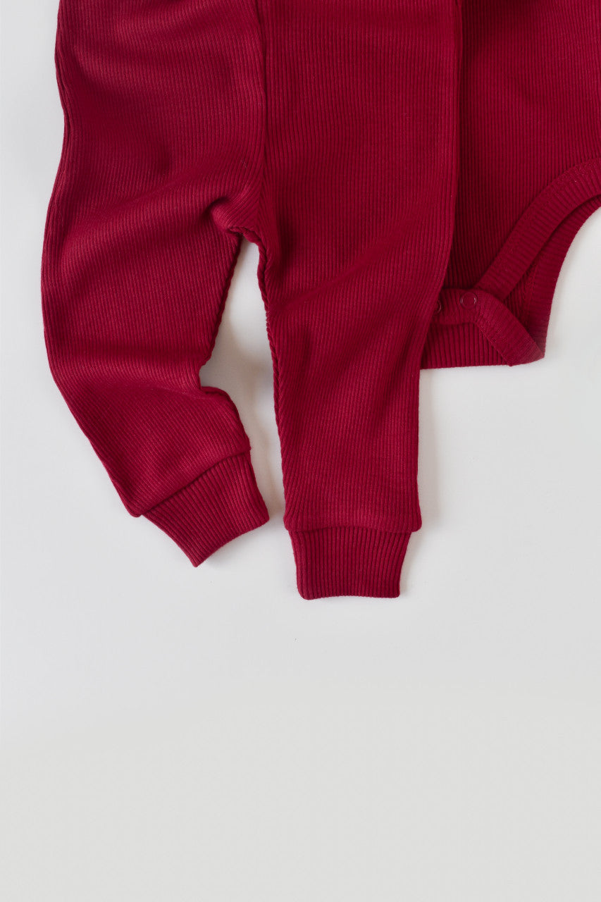 Set 3 piese: body cu maneca lunga, pantaloni lungi si caciulita din bumbac organic si modal - , BabyCosy