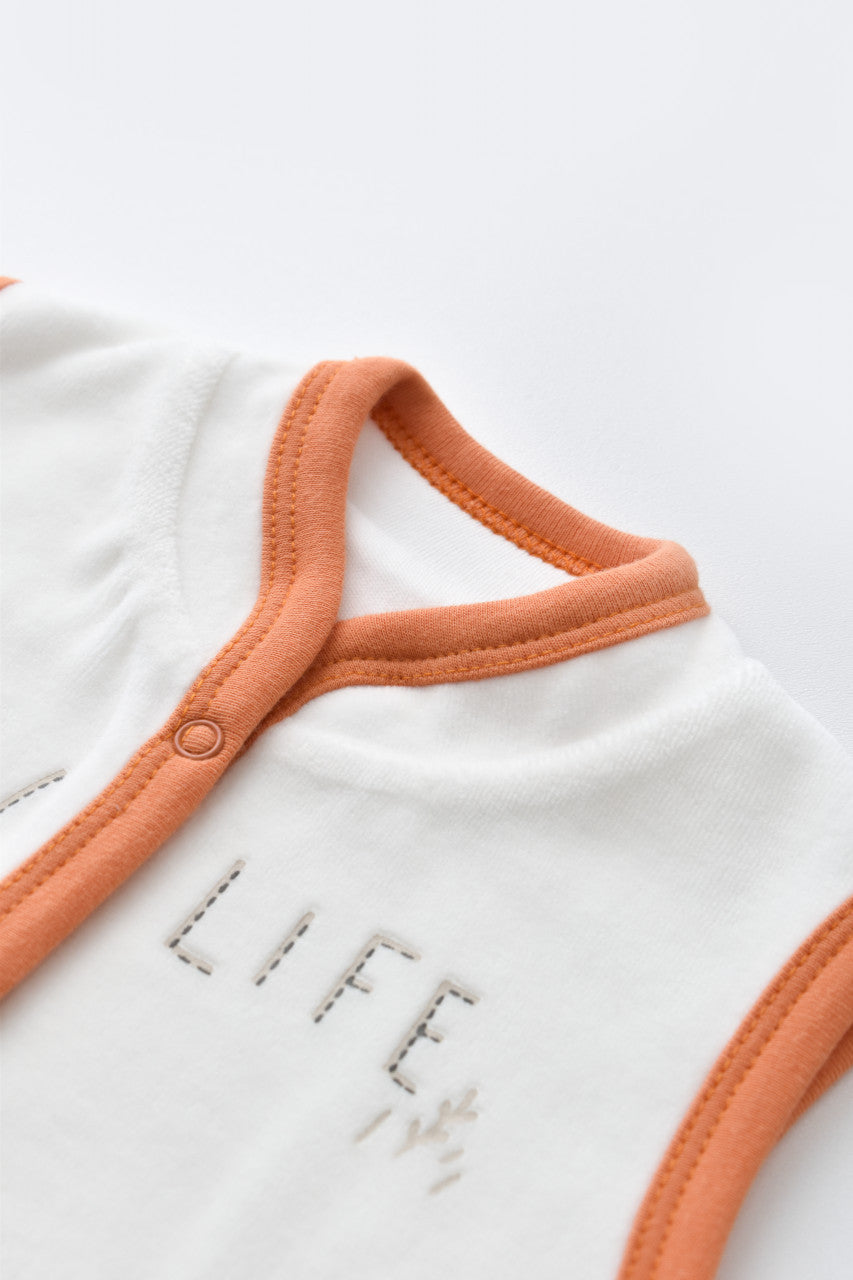 Set 3 piese Broscuta cu body, pantalonasi si vestuta din 80%bumbac organic si 20% poliester - , BabyCosy