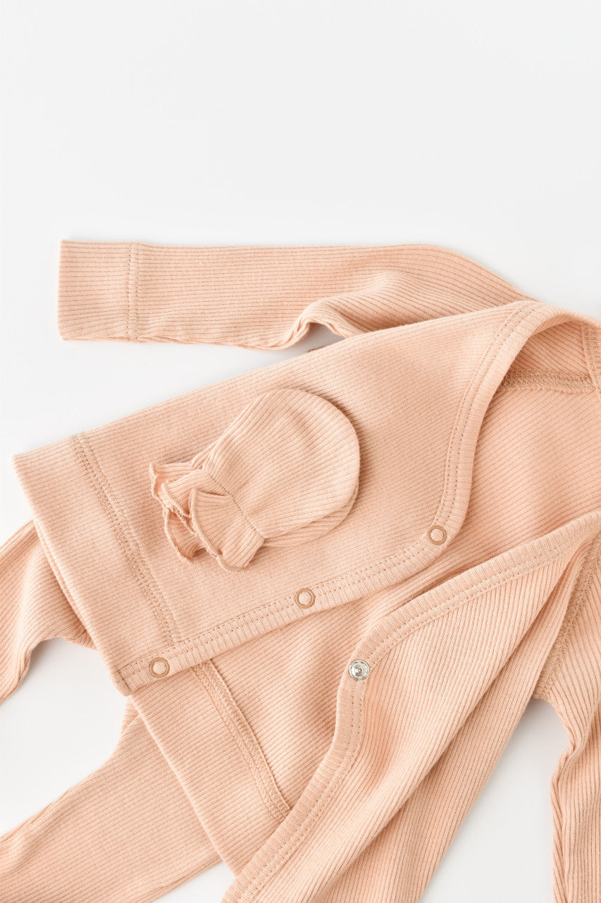 Set 4 piese: bluza, pantaloni, caciulita si manusi din bumbac organic si modal - , BabyCosy