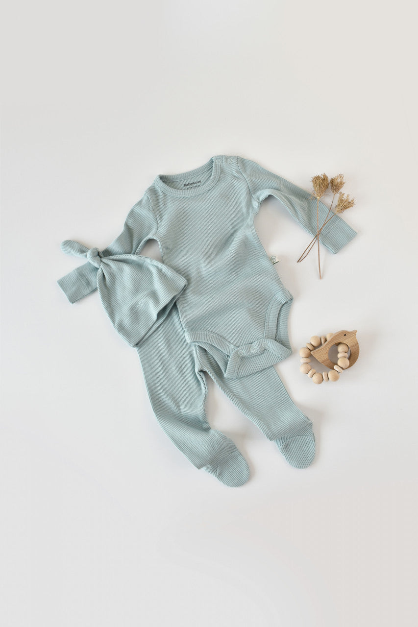 Set 4 piese: bluza, pantaloni, caciulita si manusi din bumbac organic si modal - , BabyCosy