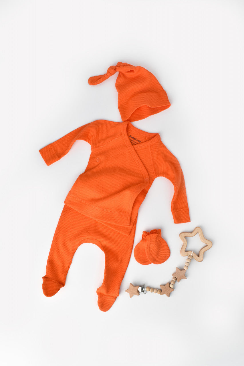 Set 4 piese: bluza, pantaloni, caciulita si manusi din bumbac organic si modal - , BabyCosy