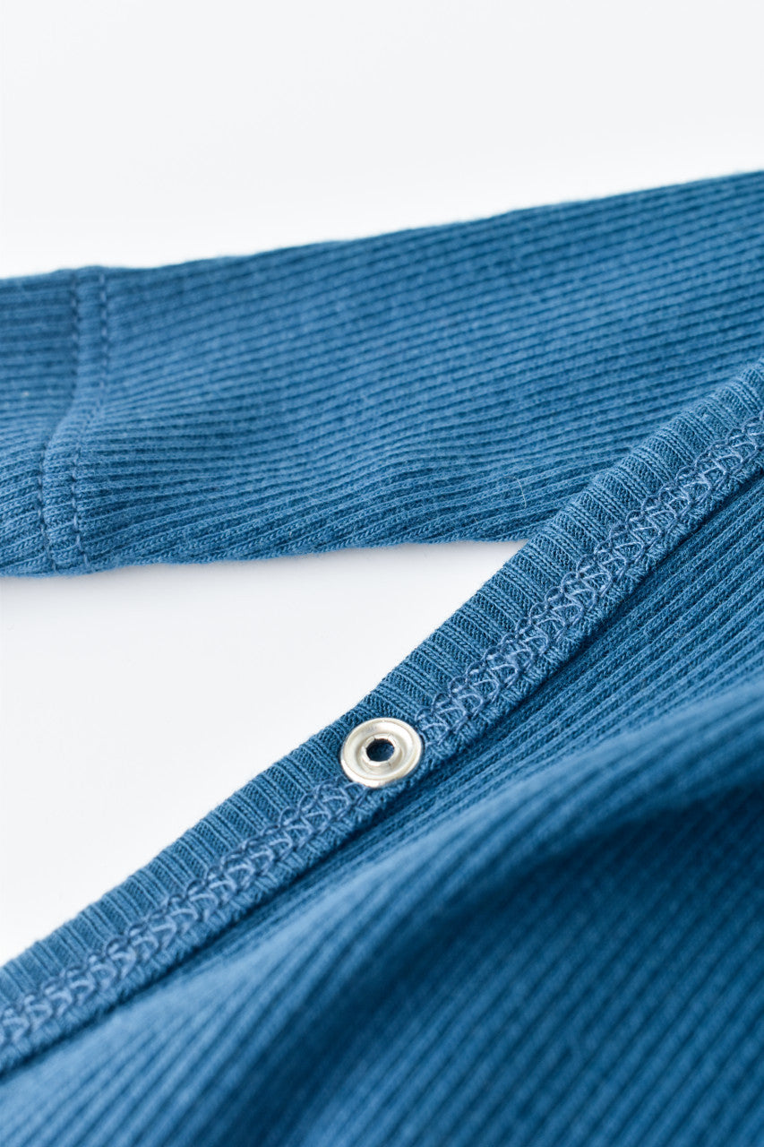 Set 4 piese: bluza, pantaloni, caciulita si manusi din bumbac organic si modal - , BabyCosy