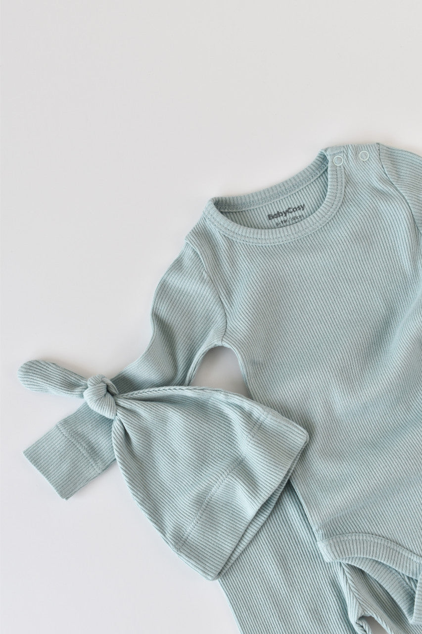 Set 4 piese: bluza, pantaloni, caciulita si manusi din bumbac organic si modal - , BabyCosy