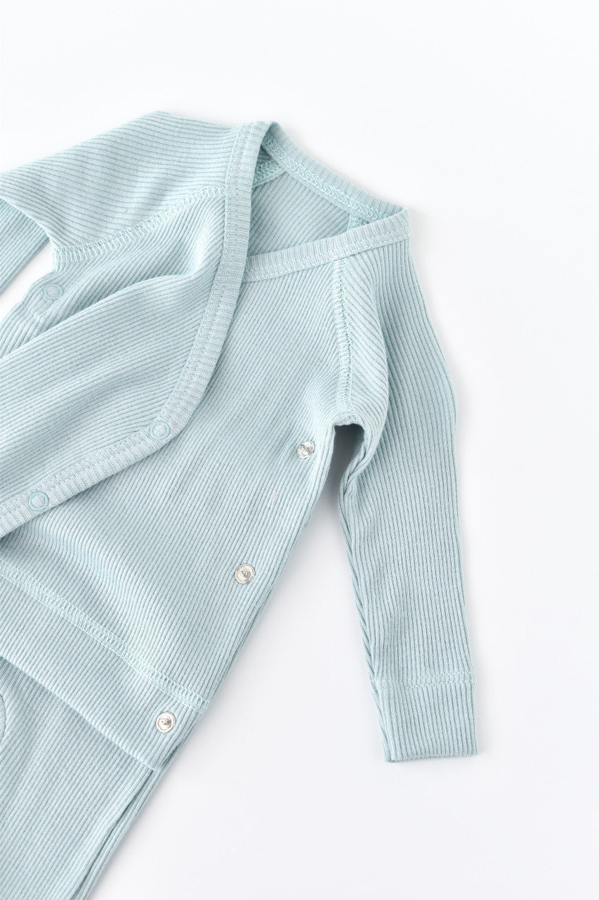 Set 4 piese: bluza, pantaloni, caciulita si manusi din bumbac organic si modal - , BabyCosy